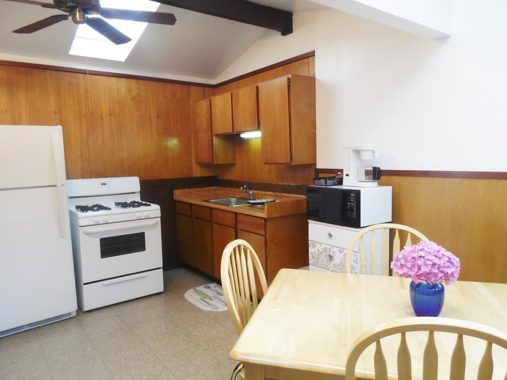 Riverlane Resort Guerneville Room photo