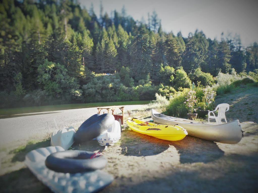 Riverlane Resort Guerneville Exterior photo